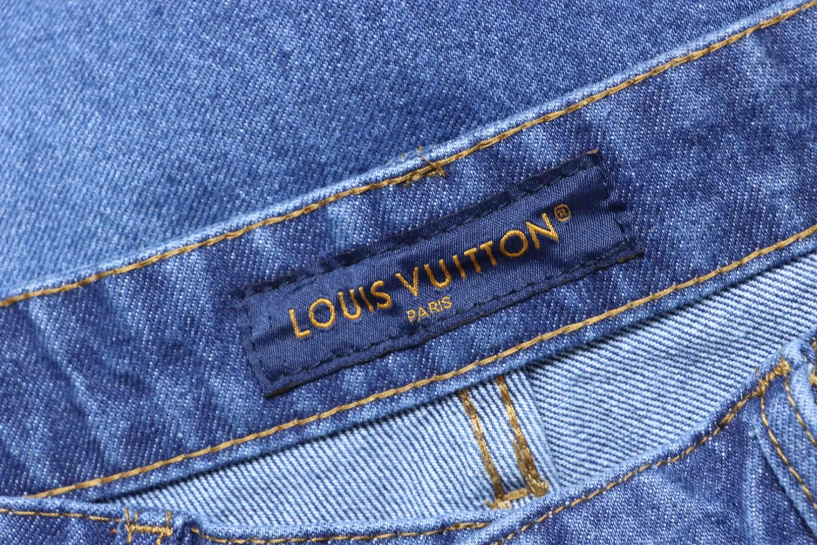 Louis Vuitton Markenlabel