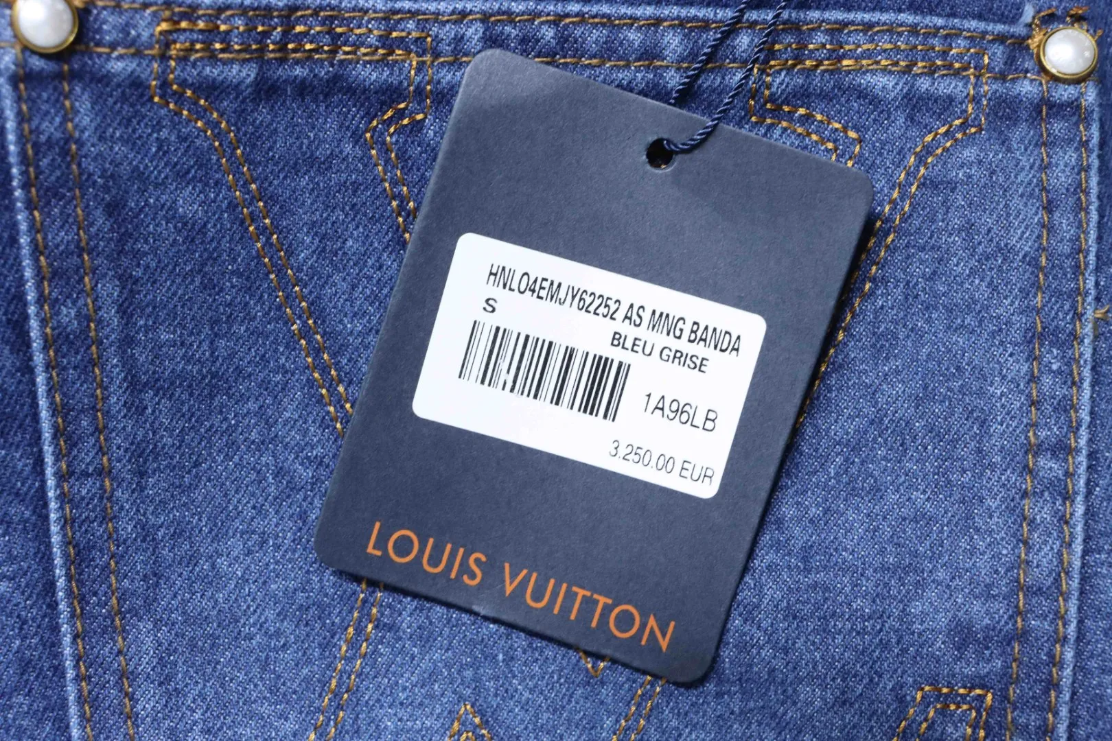 Louis Vuitton Hangtag