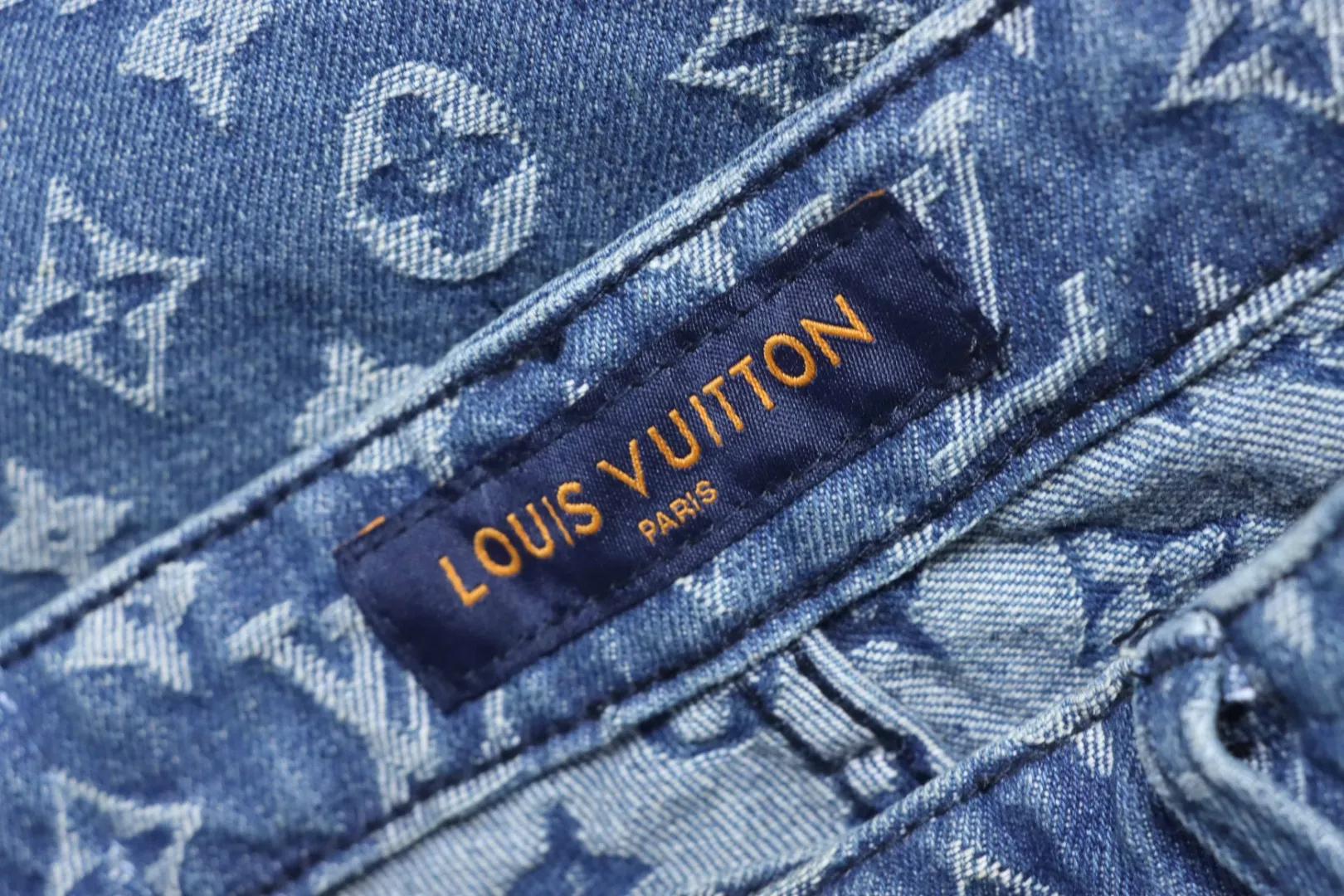 Louis Vuitton Markenlabel