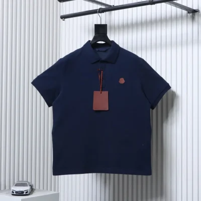 Moncler Vorderansicht Marineblau