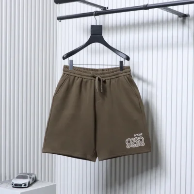 Loewe Frontansicht Braun