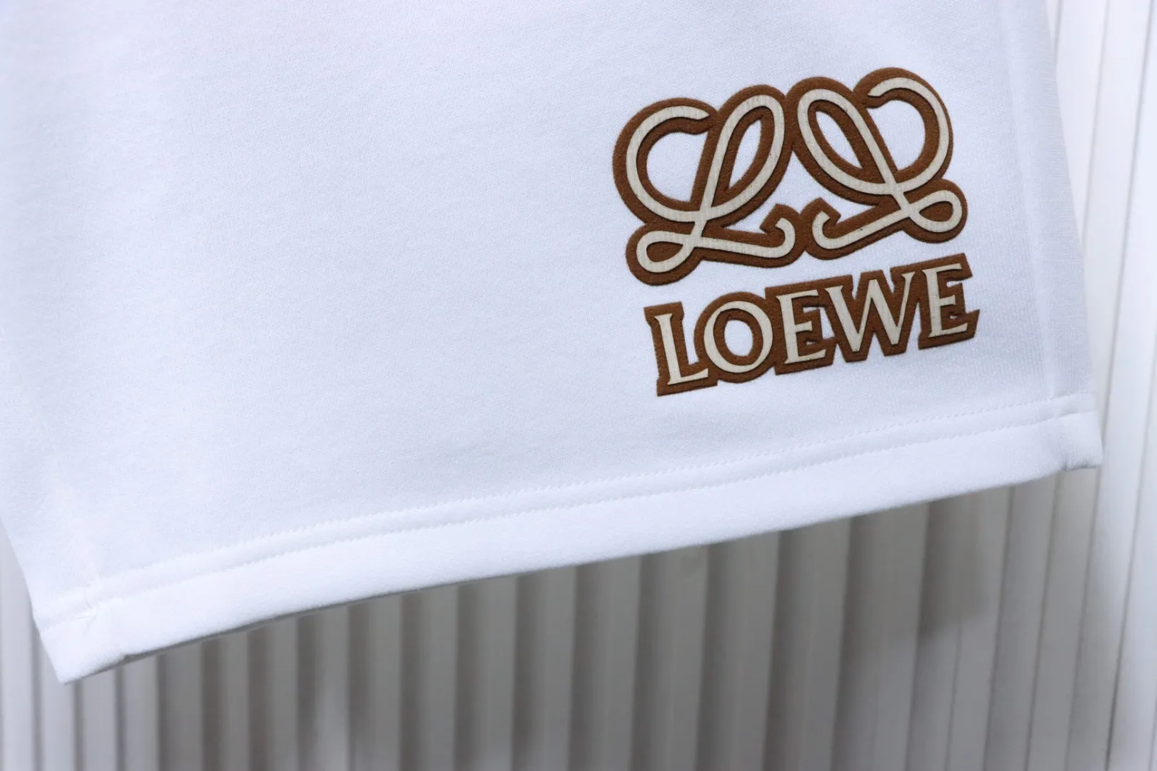 Loewe Saum