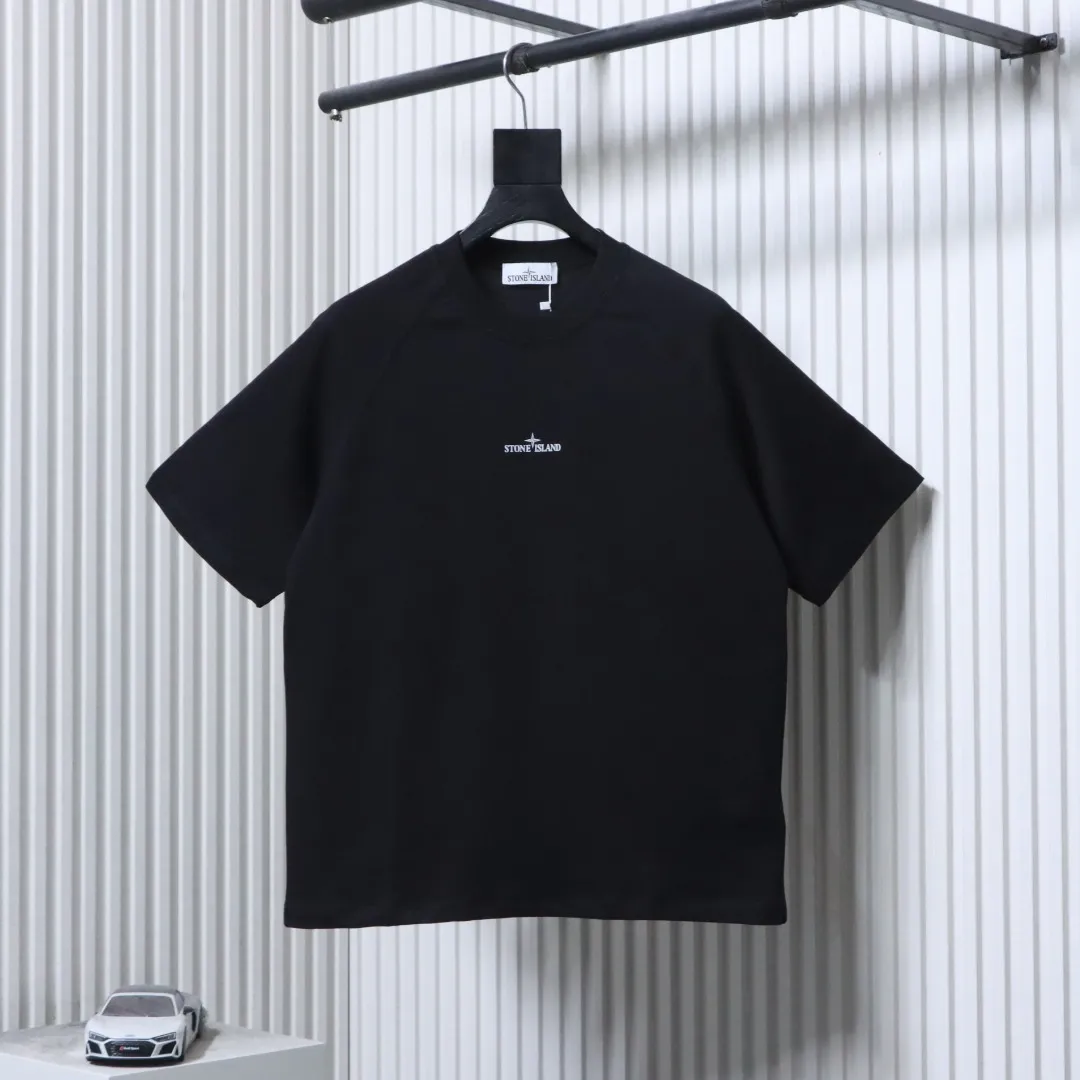 Stone Island Vorderansicht Schwarz