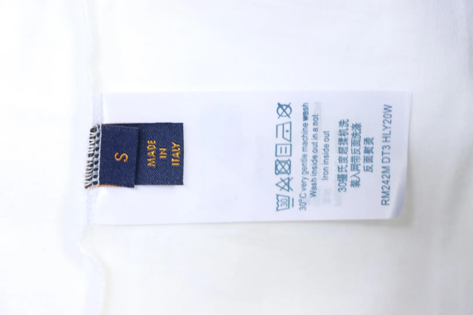 Louis Vuitton Pflegeetikett