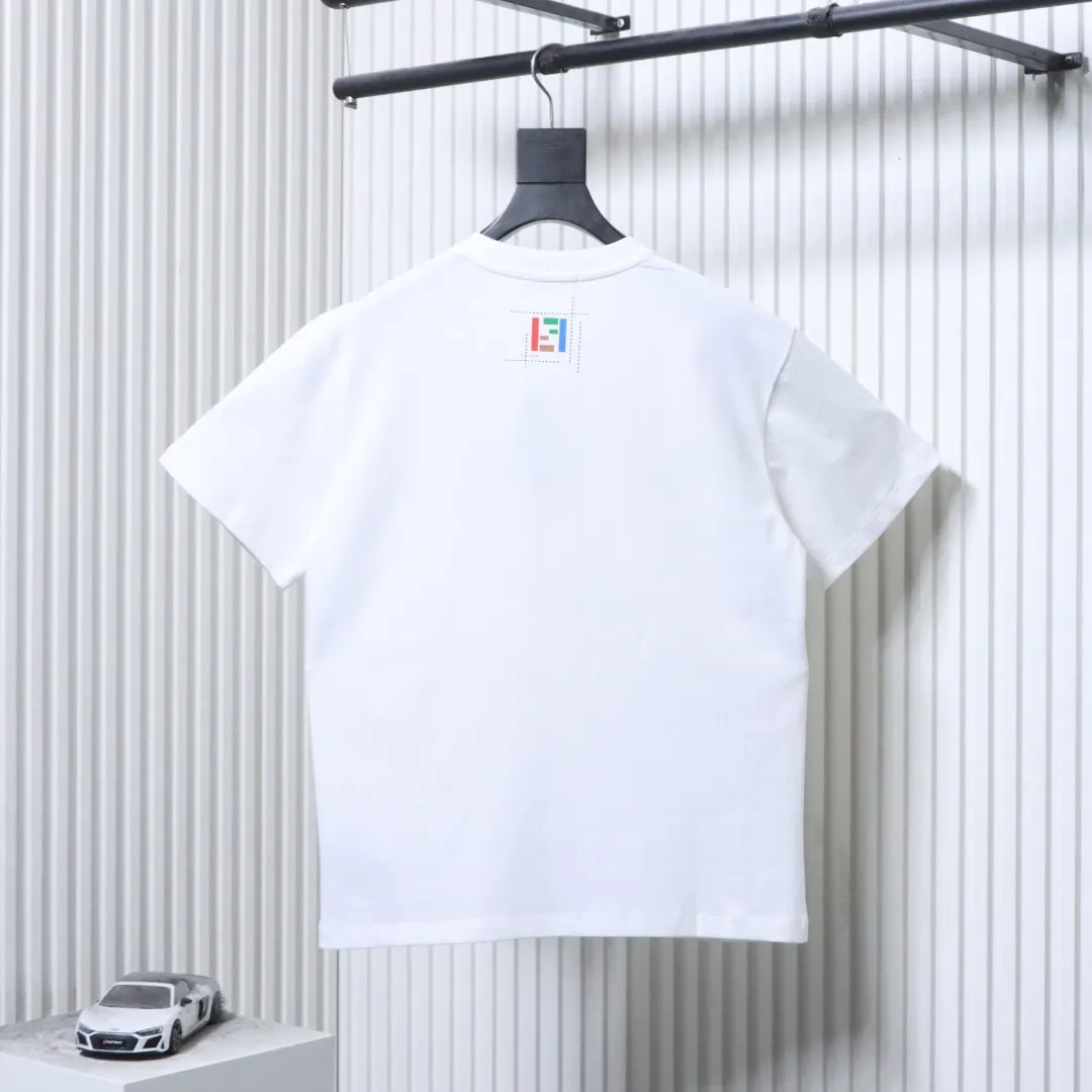 Fendi Rückansicht Weiß