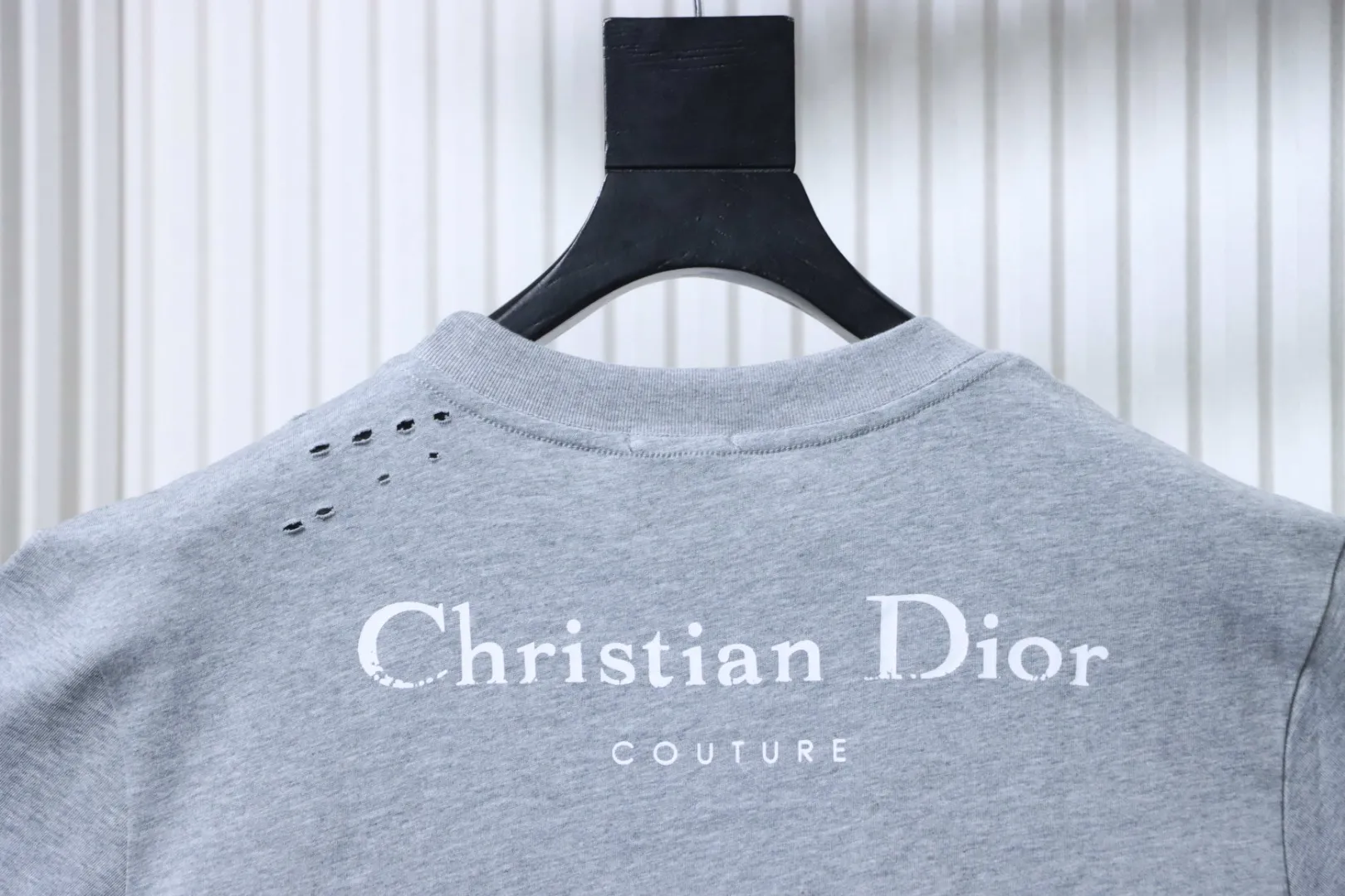 Dior Heckansicht Details