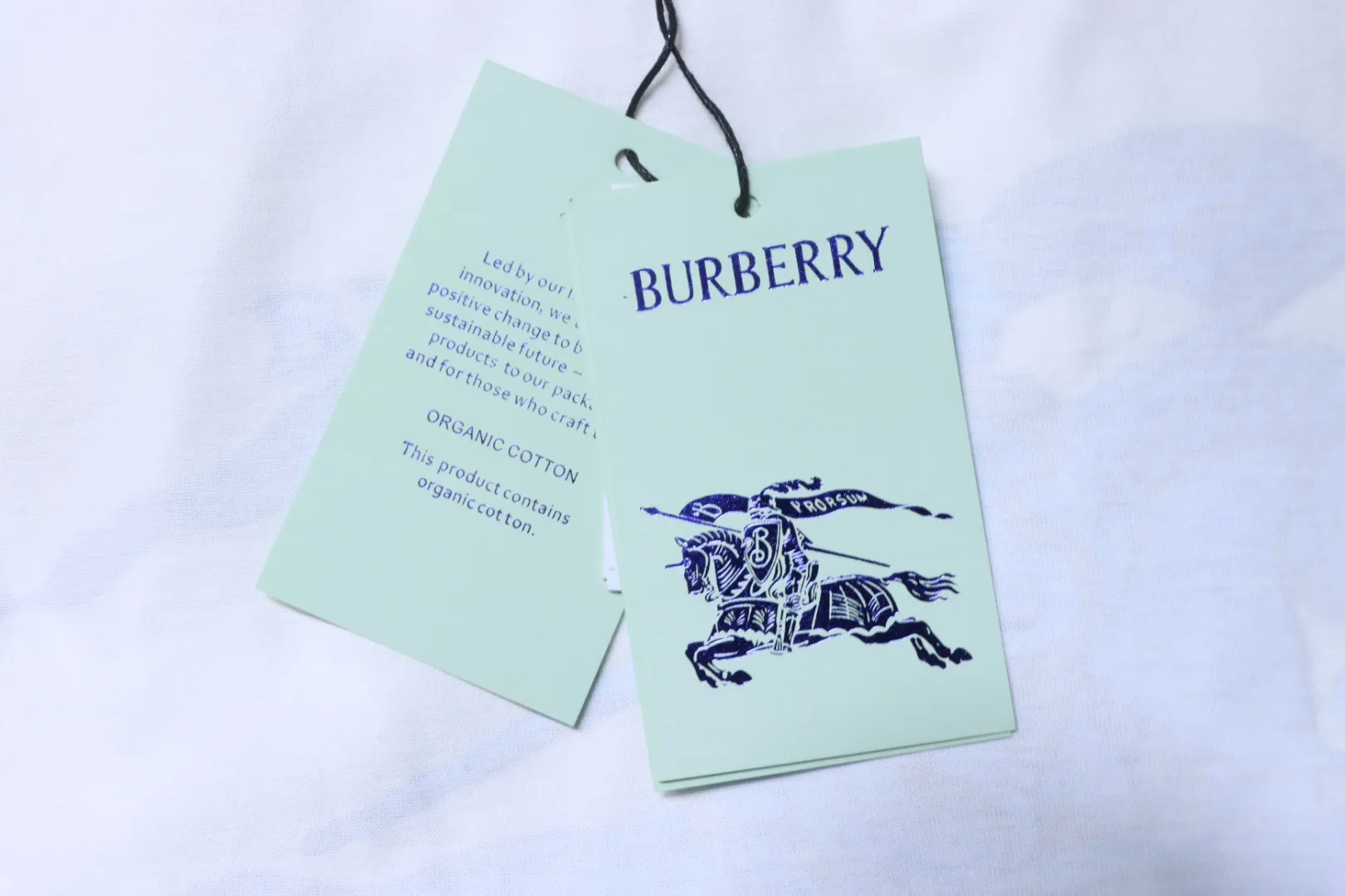 Burberry Hangtag