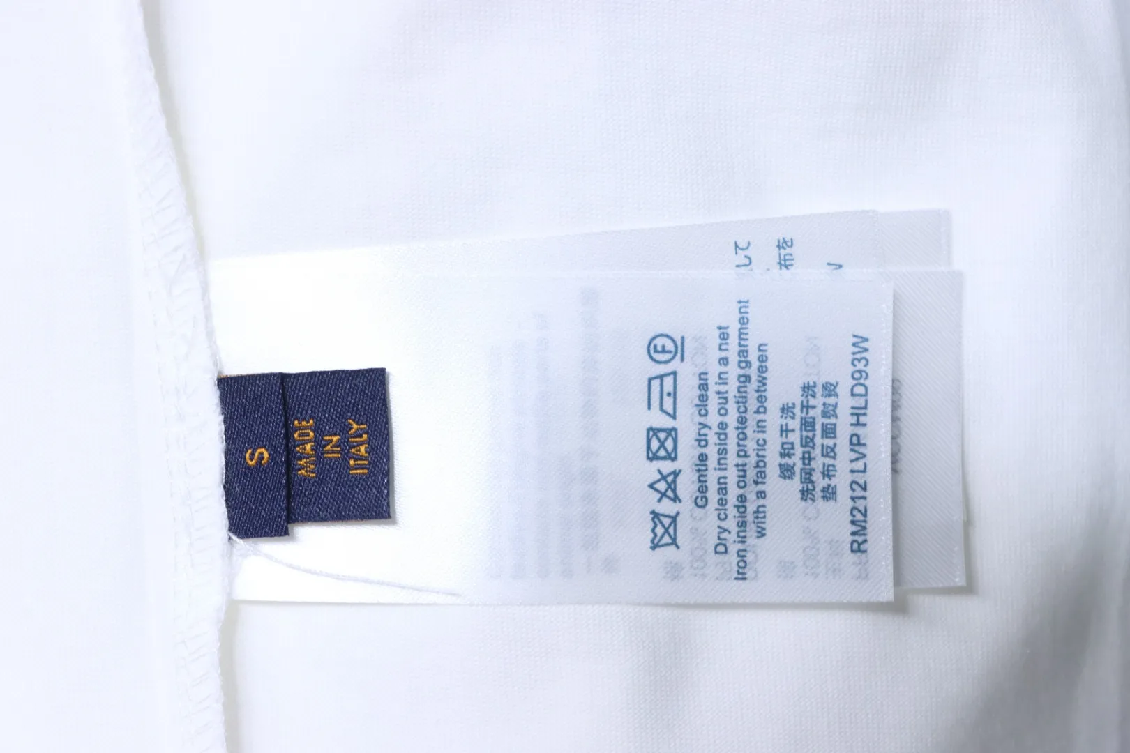 Louis Vuitton Pflegeetikett