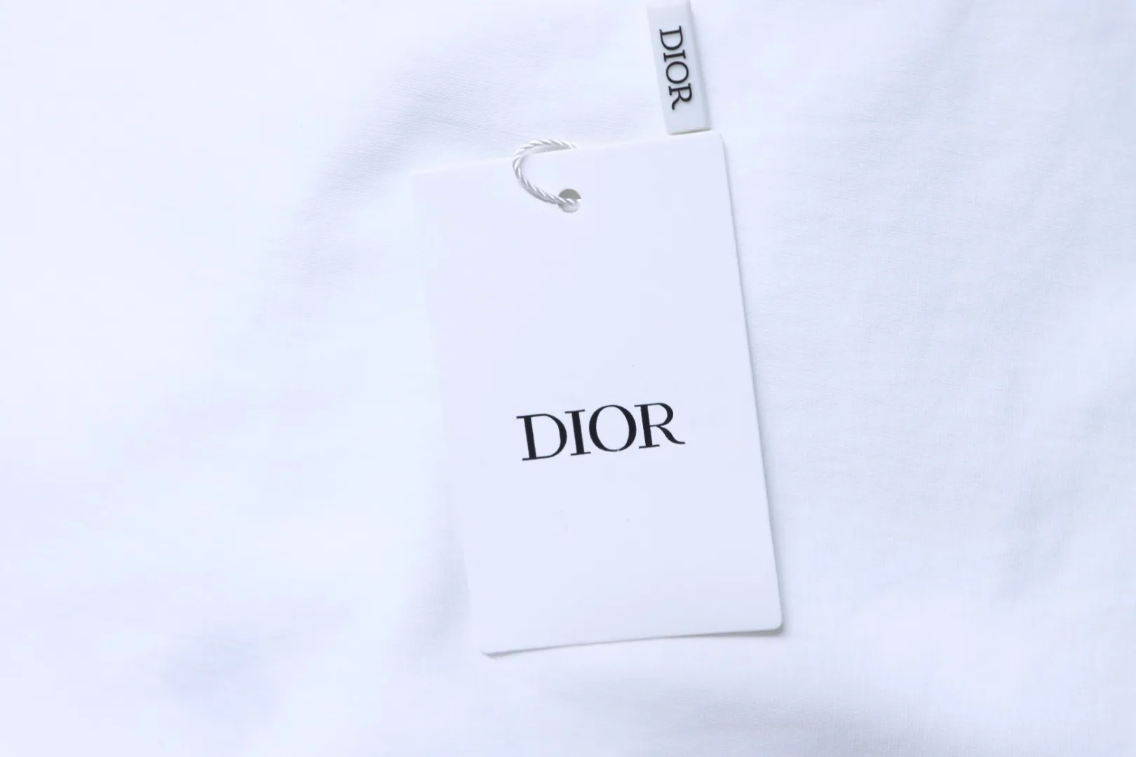 Dior-Hangtag