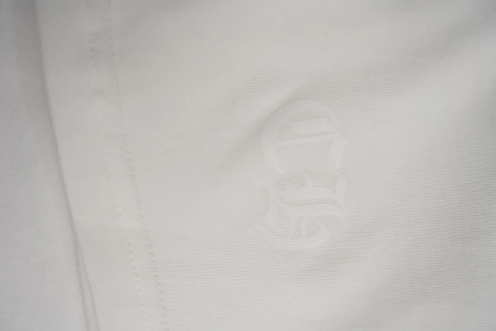 Chrome Hearts T-Shirt - CH Markenlogo