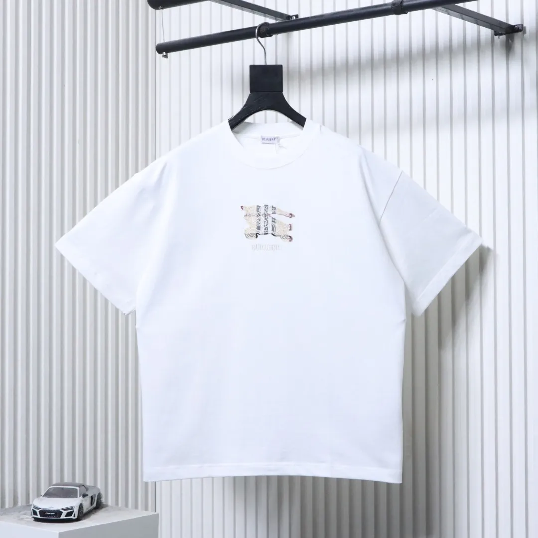 Burberry Vorderansicht Weiß