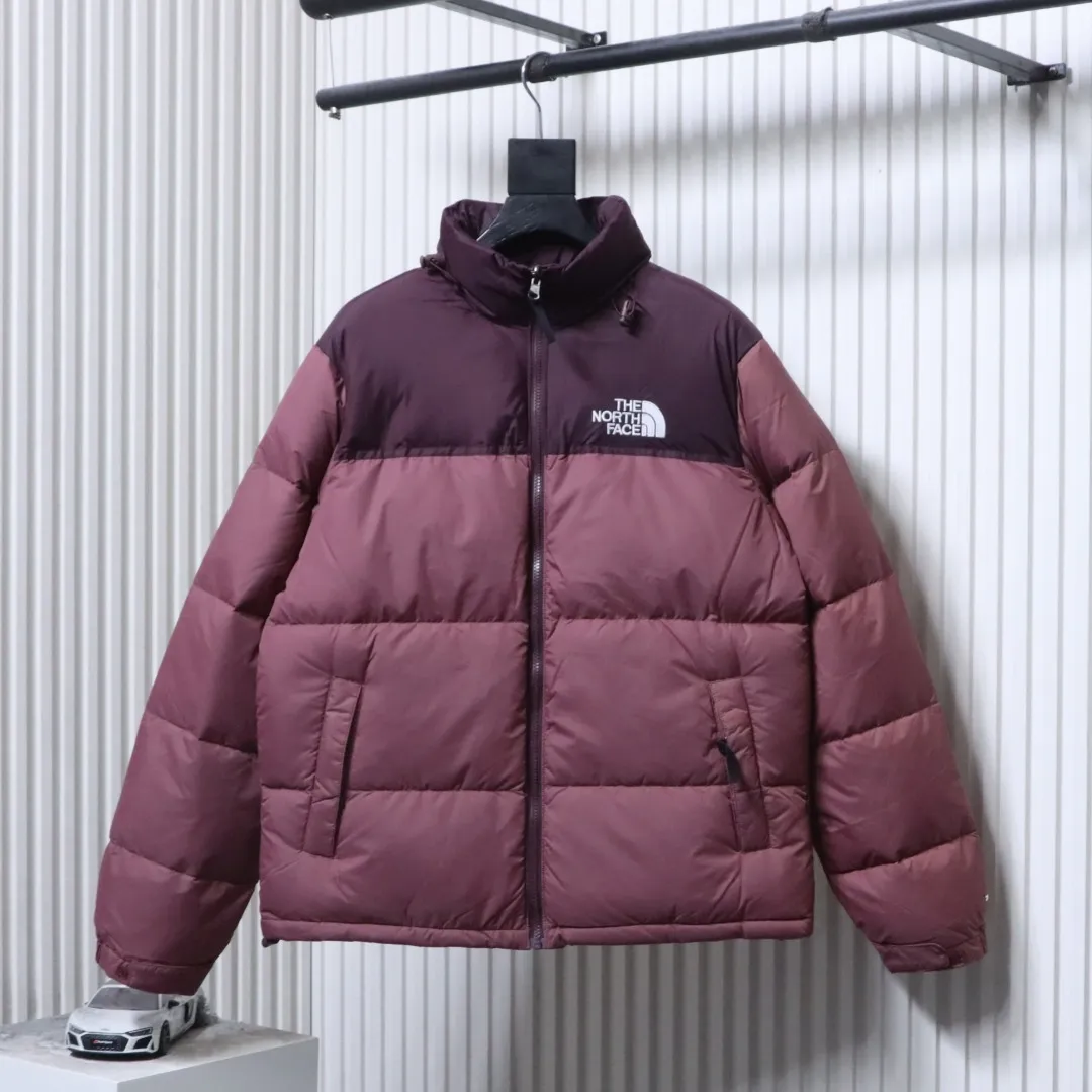 The North Face – Vorderansicht Kastanienbraun