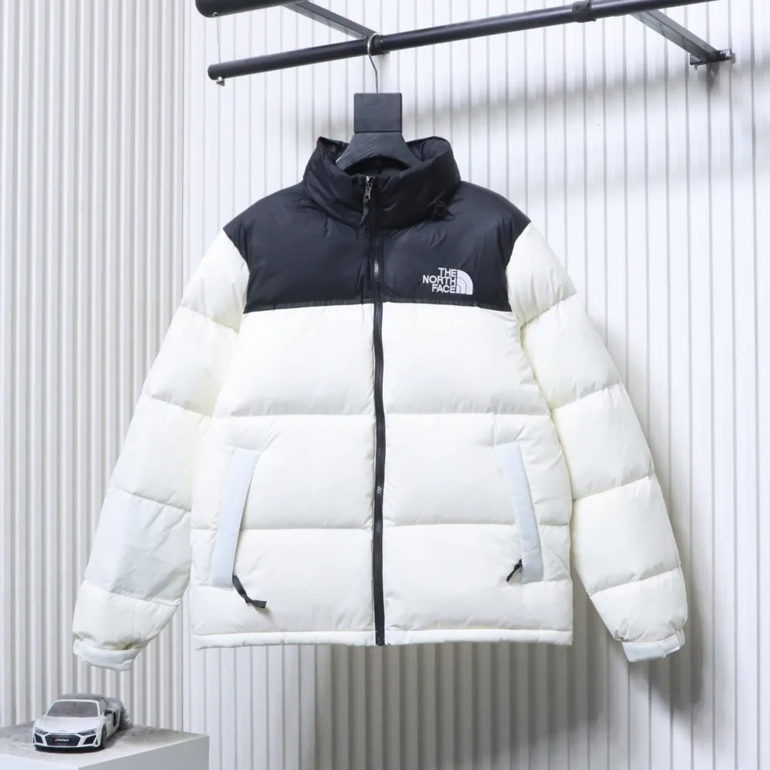 The North Face – Vorderansicht Weiß