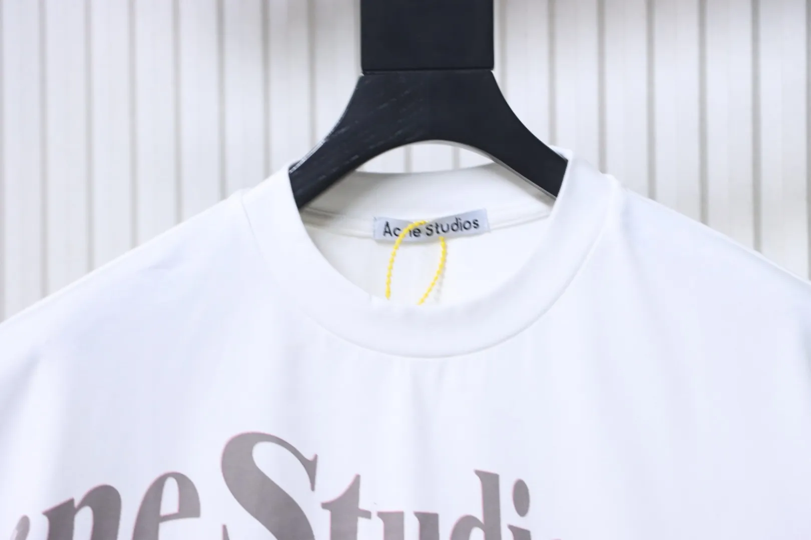 Acne Studios Kragen