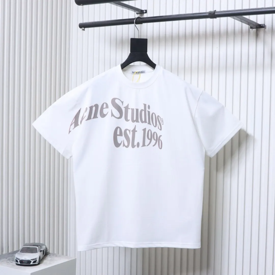 Acne Studios Vorderansicht