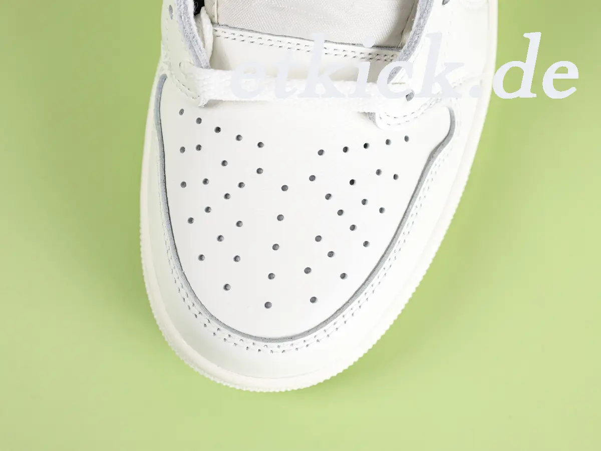 Air Jordan 1 Retro Low OG Sail and University Red (HQ6998-100) – Bild 4