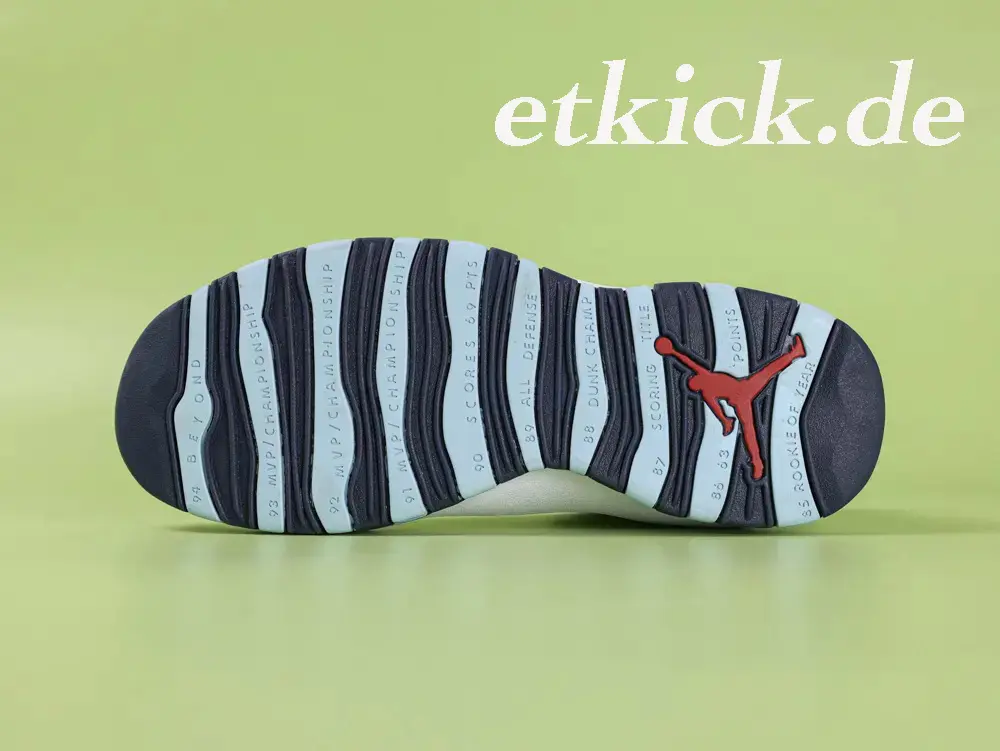 Air Jordan 10 Retro „Ice Blue“ – Bild 6