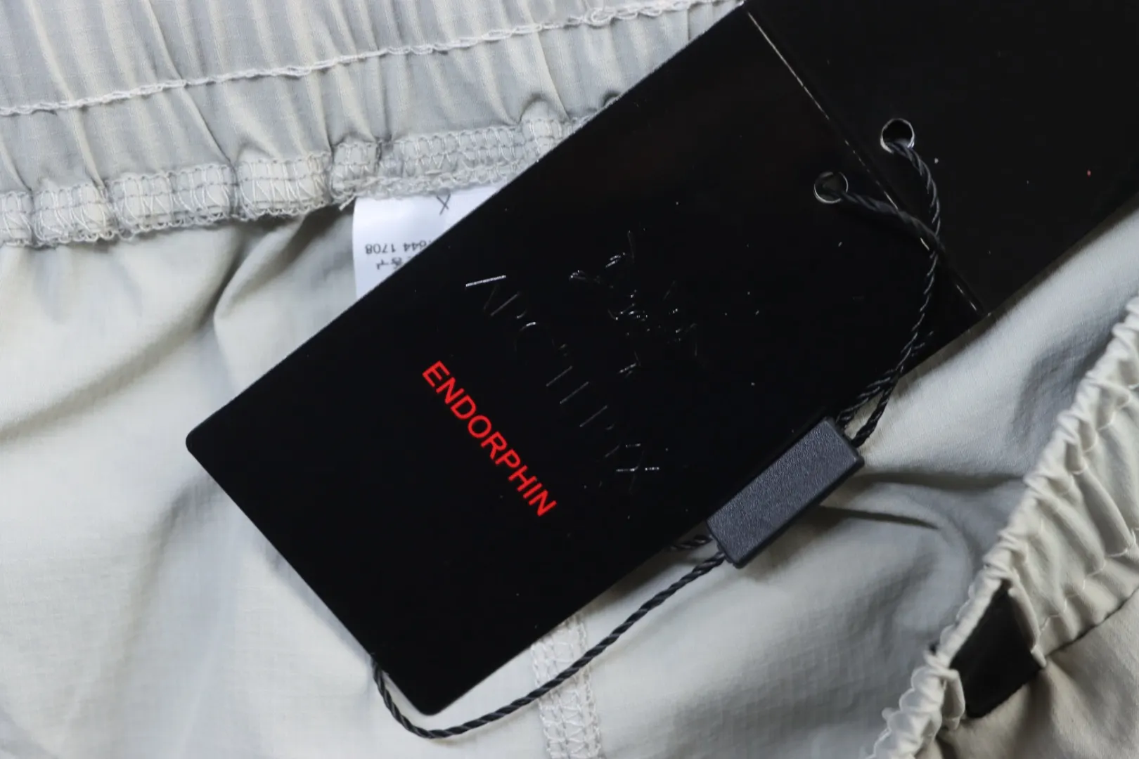 Arc'teryx Hangtag