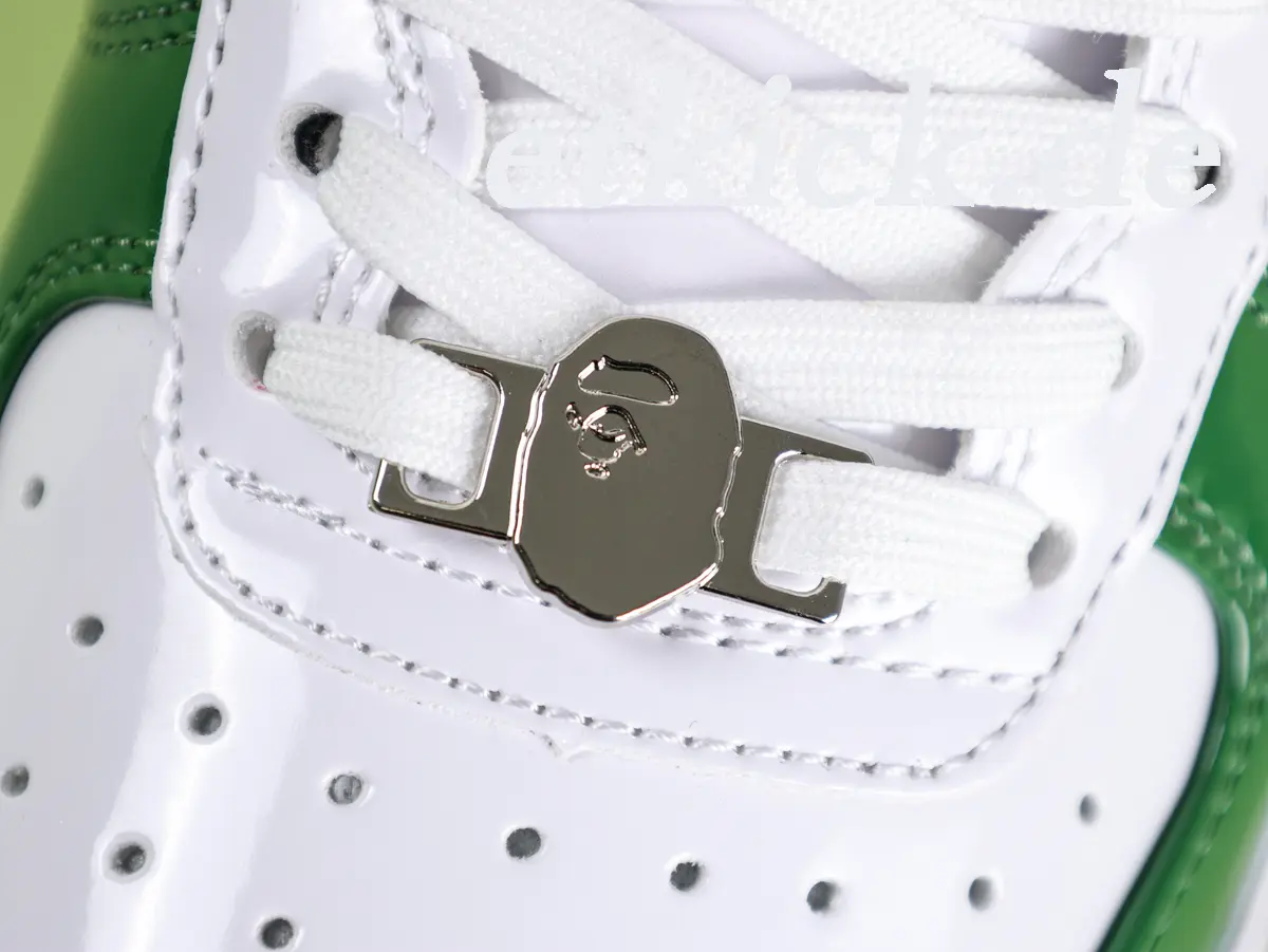 BAPE Sta Low Weiß Grün Rot Lackleder – Bild 5
