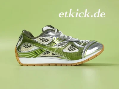 BV Orbit Sneaker in Billiard Silber