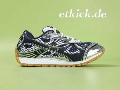 Bottega Veneta Orbit Sportschuh in Navy und Silber Metallic