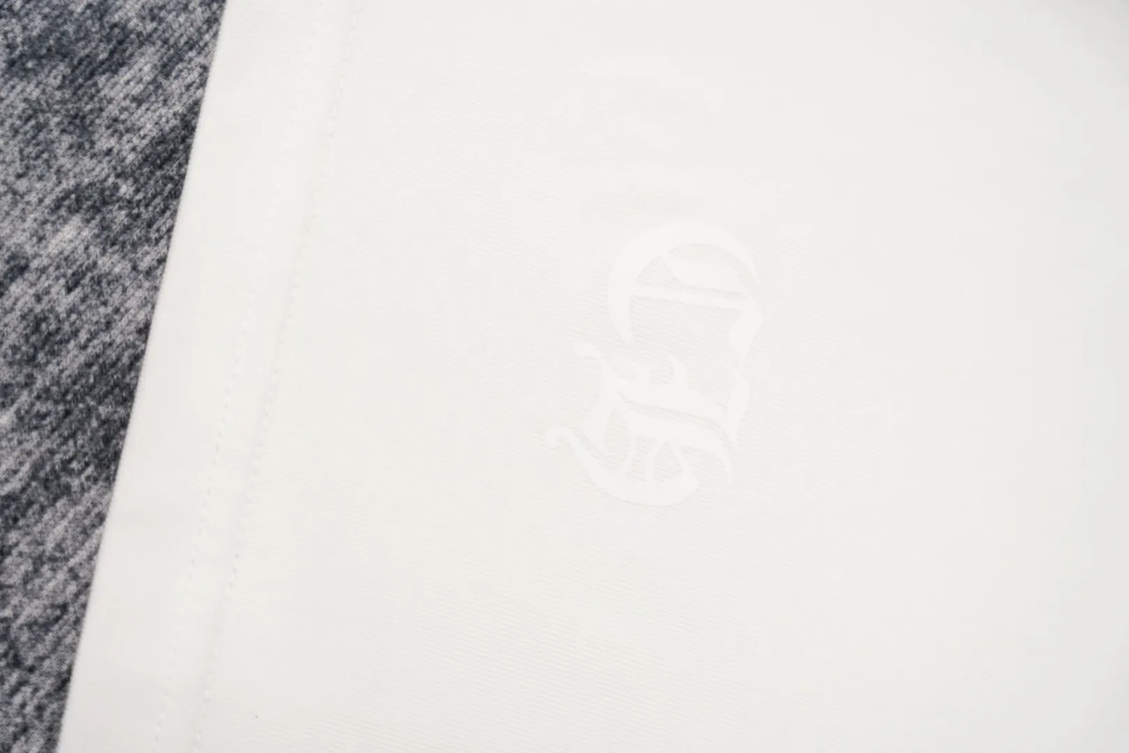 Chrome Hearts – CH-Logo
