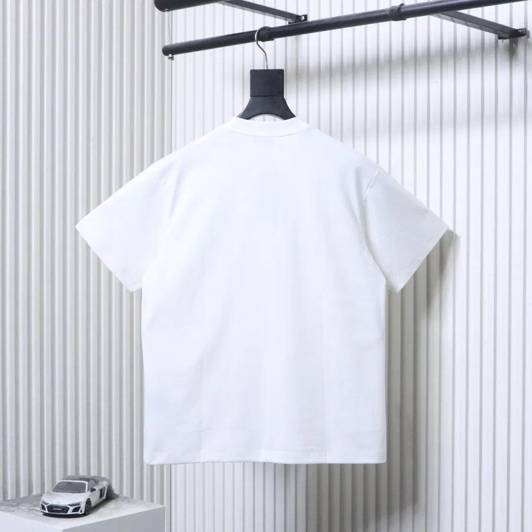 Dior Rückansicht weiß