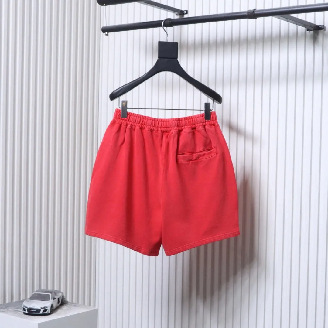 Bape Rückansicht Rot