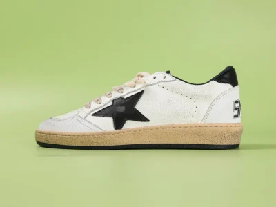 Go1den G00se Ball Star Sneaker Weiß-Schwarz Vintage-Optik