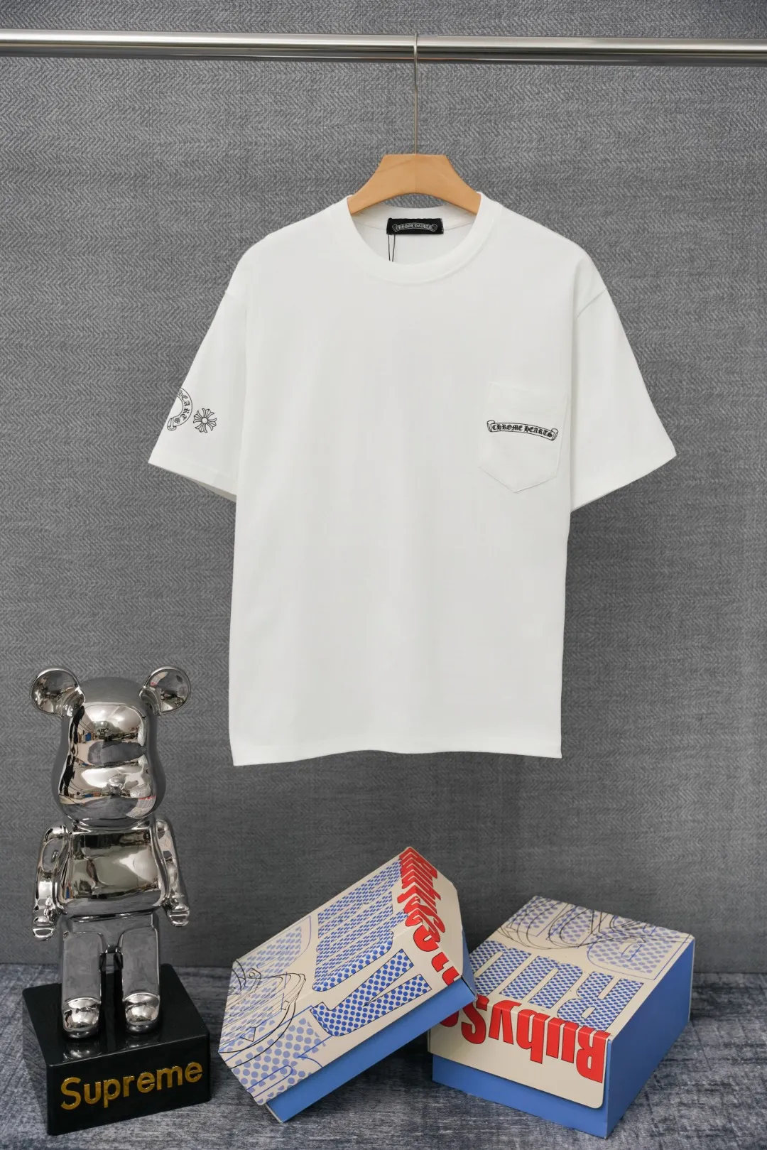 Chrome Hearts – Vorderansicht Weiß