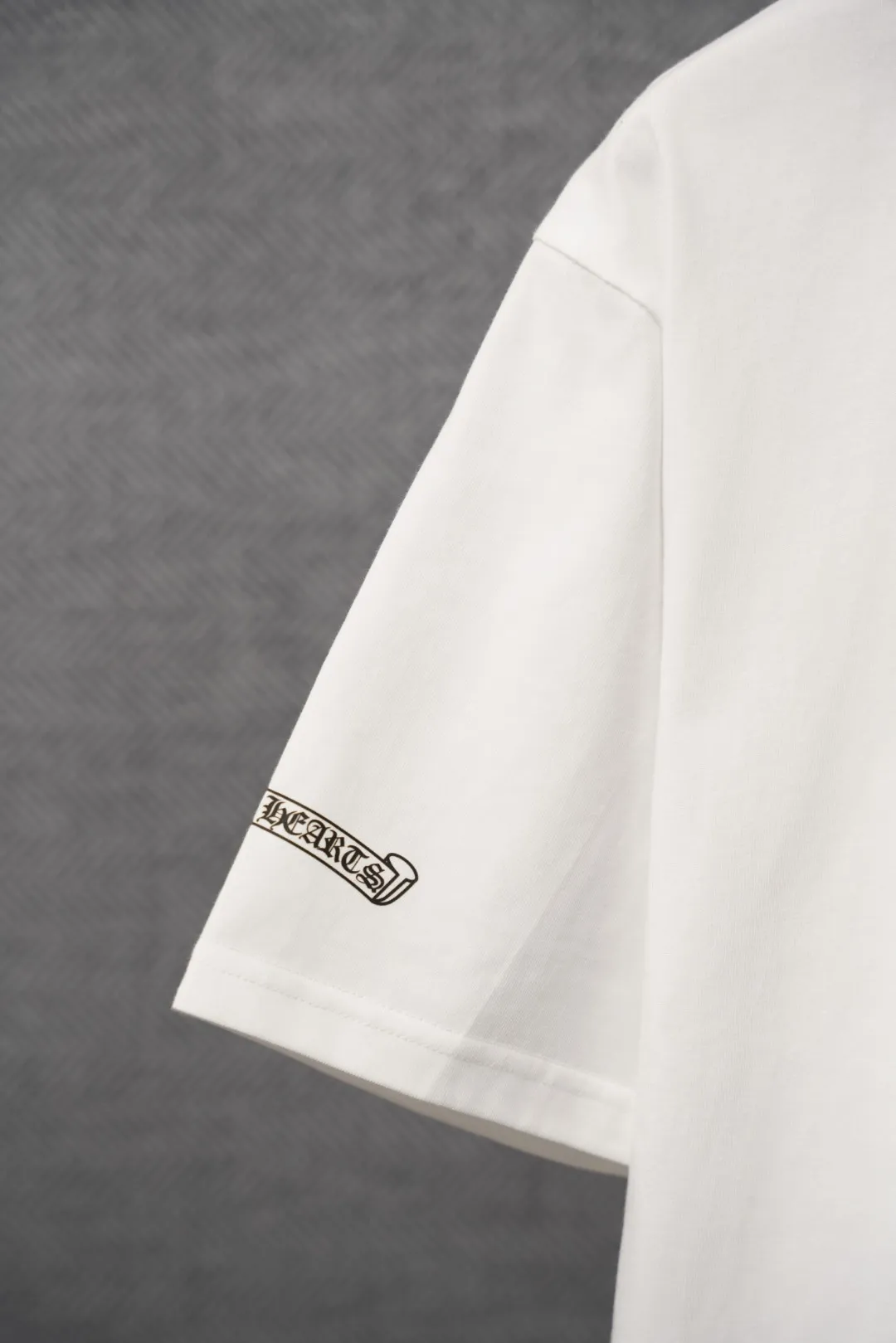 Chrome Hearts – Ärmel