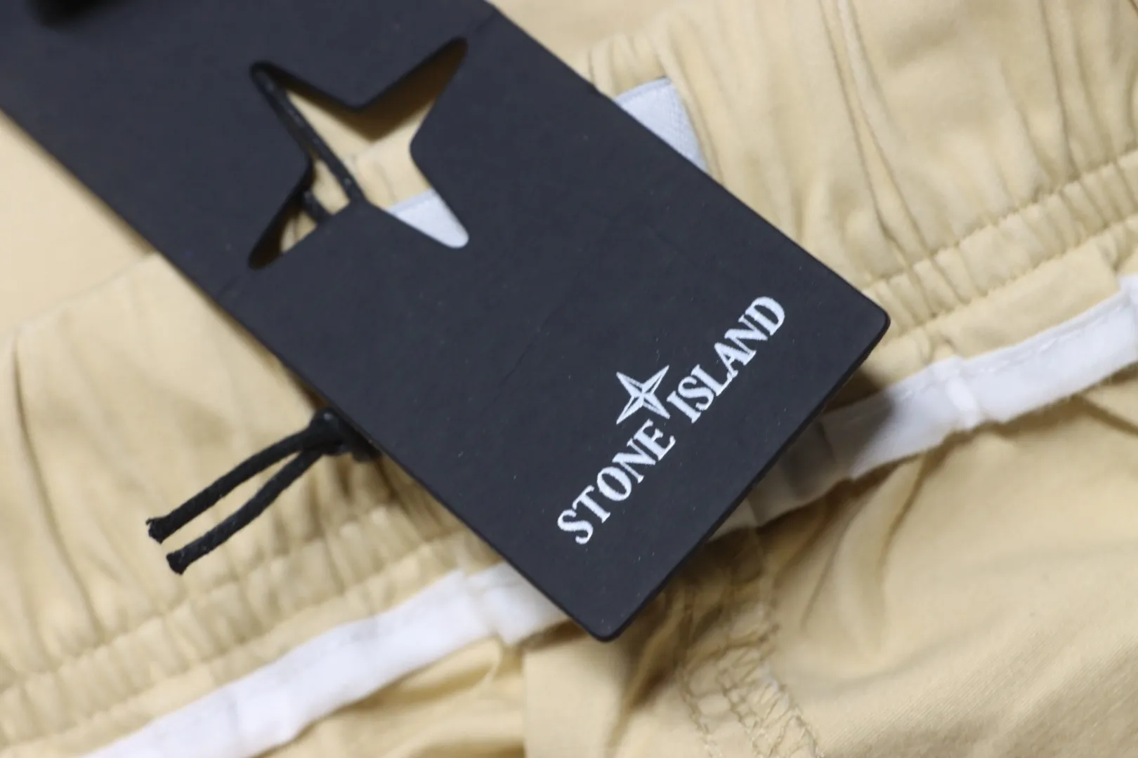 Stone Island – Hangtag