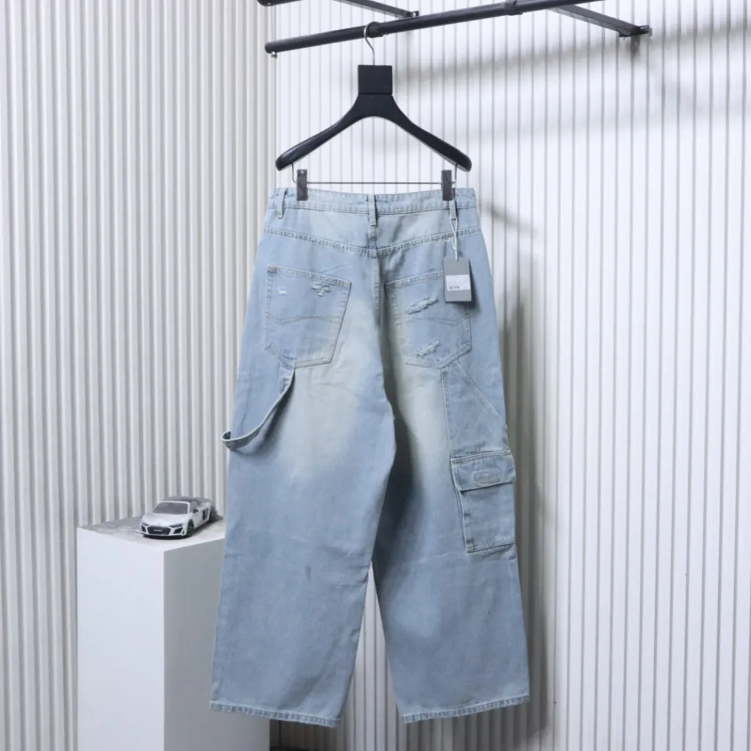 Balenciaga Rückansicht