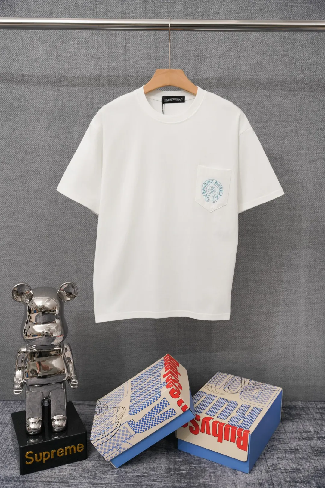 Chrome Hearts – Vorderansicht Weiß