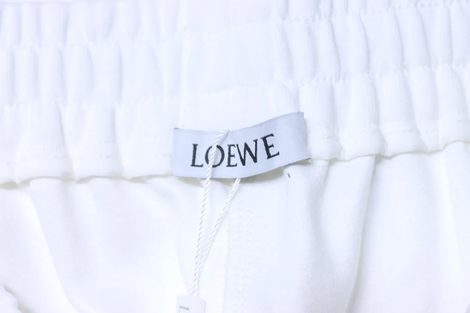 Loewe Markenlabel