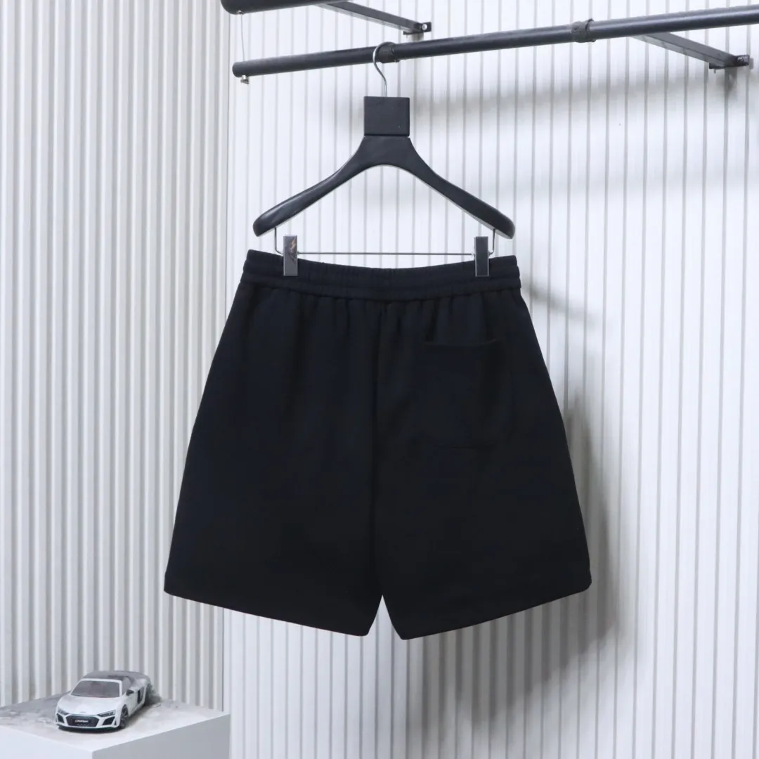 Loewe Rückansicht Schwarz