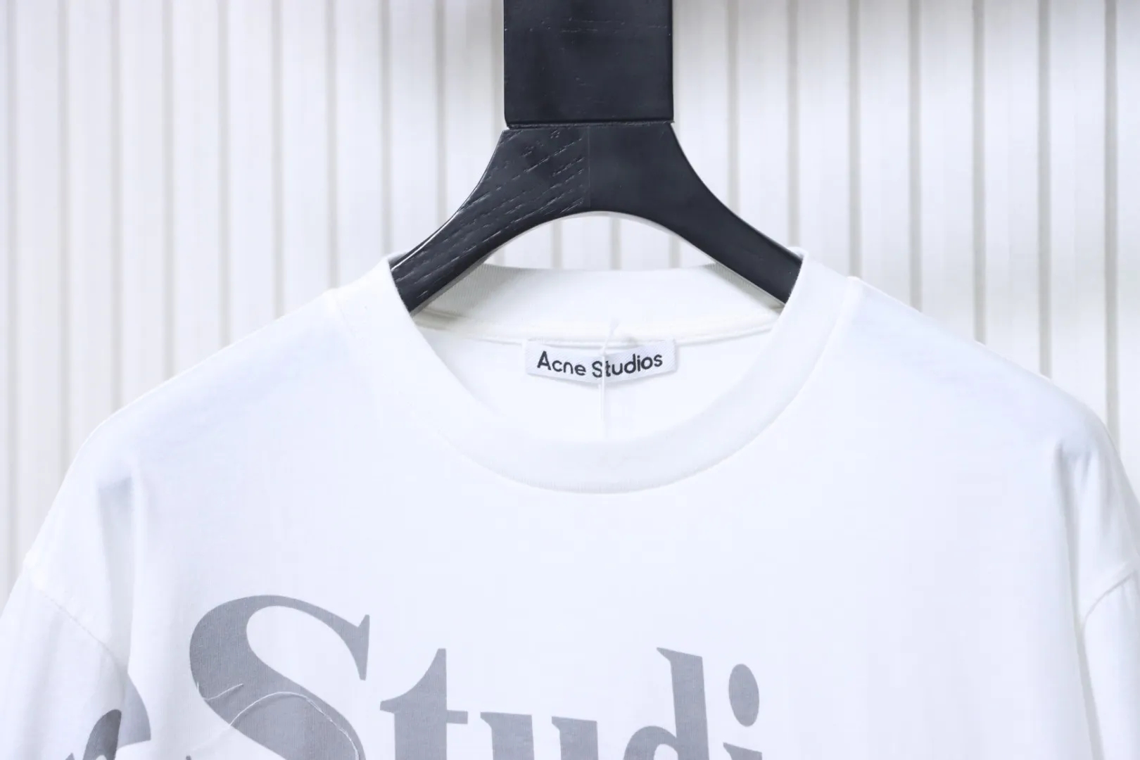 Acne Studios-Kragen