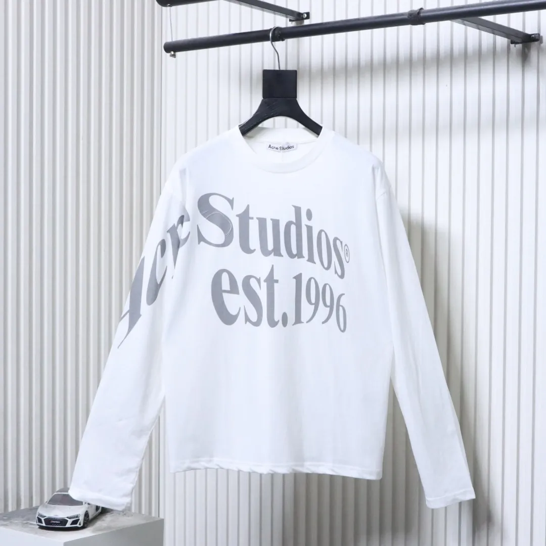 Acne Studios Vorderansicht Weiß