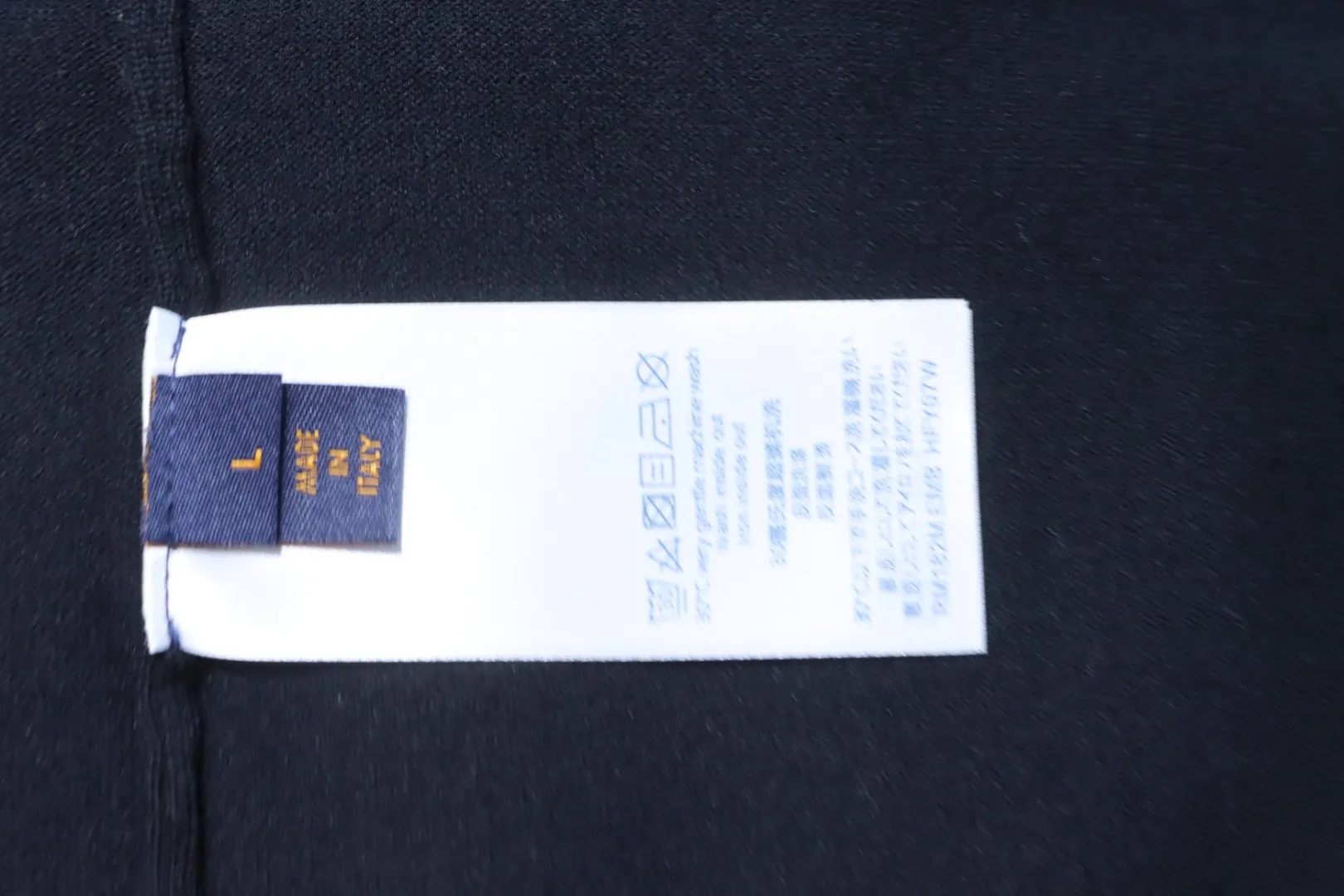 Louis Vuitton Pflegeetikett