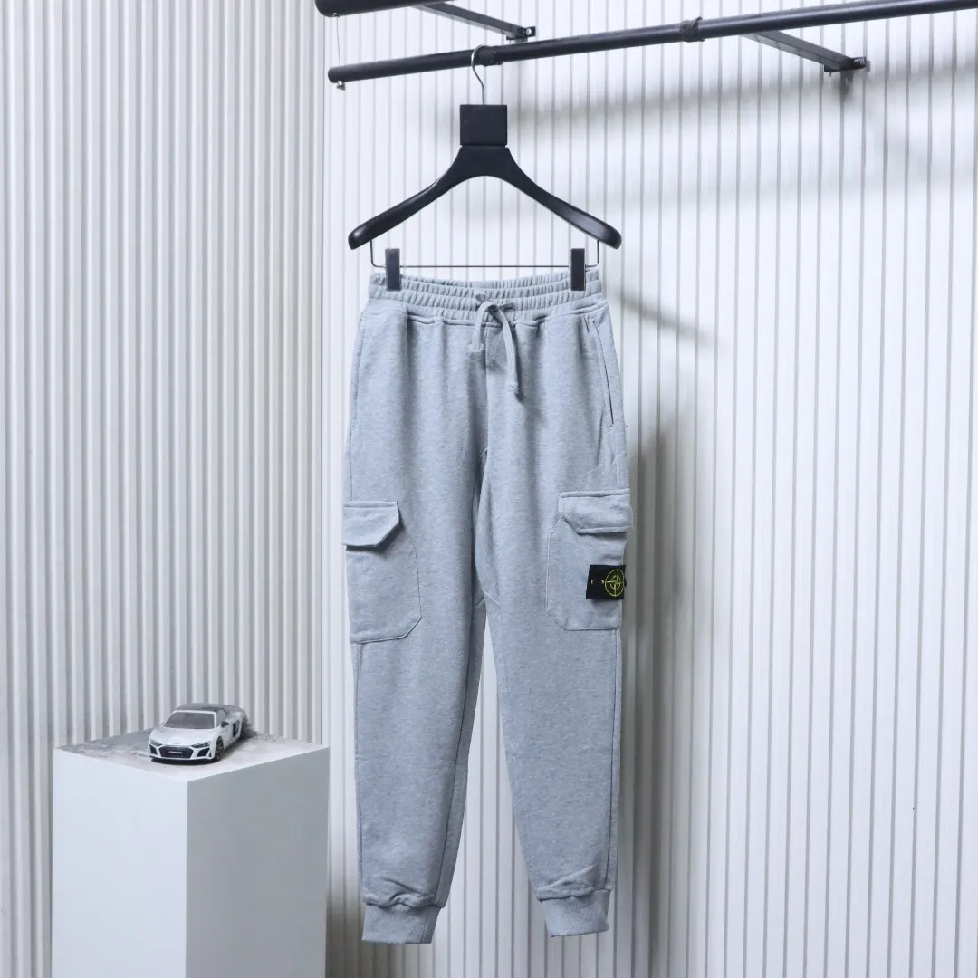 Stone Island – Vorderansicht Grau