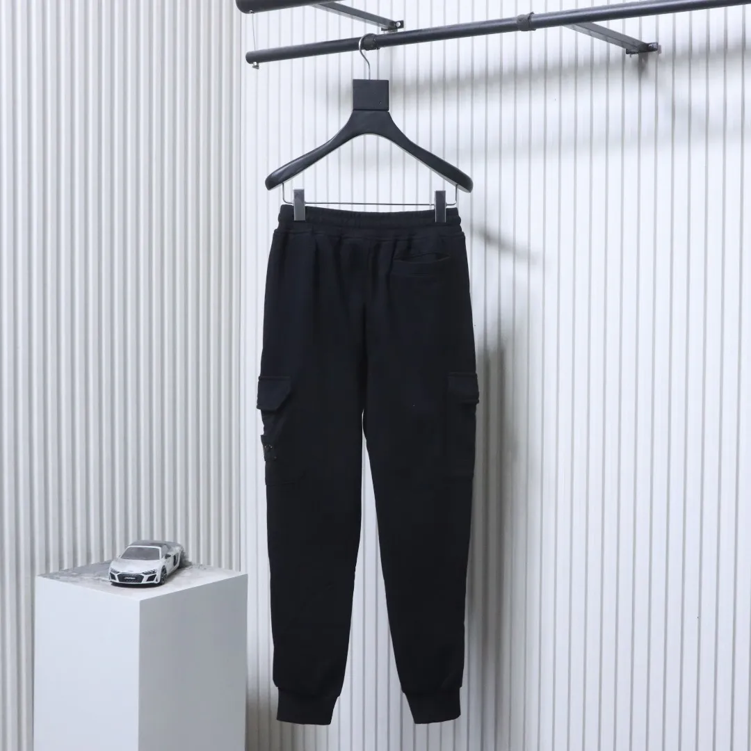 Stone Island – Rückansicht Schwarz