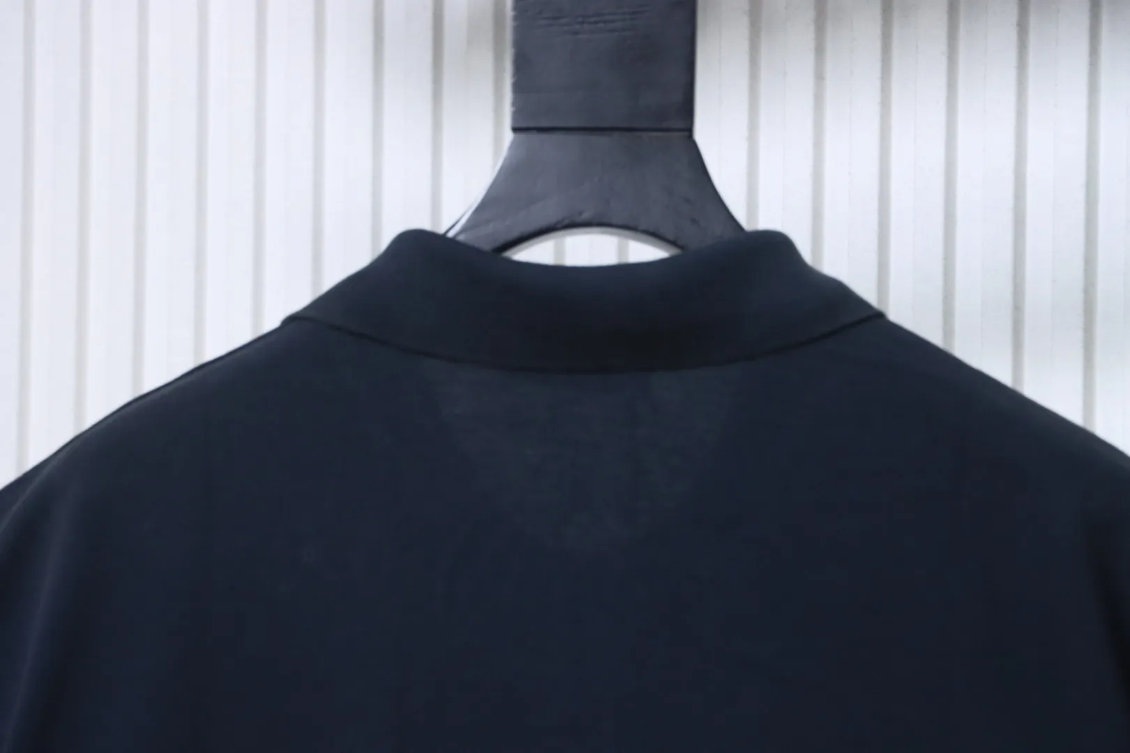 Acne Studios Kragen hinten