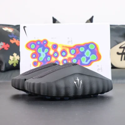 Mind 001 Neuroscience Fußmassage-Slipper, Chr0me Hear.ts Schwarz