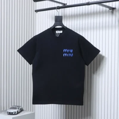 Miu Miu Vorderansicht Schwarz
