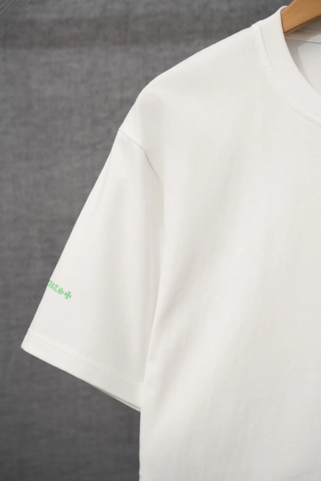 Chrome Hearts – Ärmel