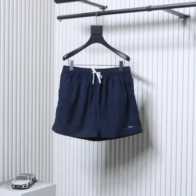 Dior Vorderansicht