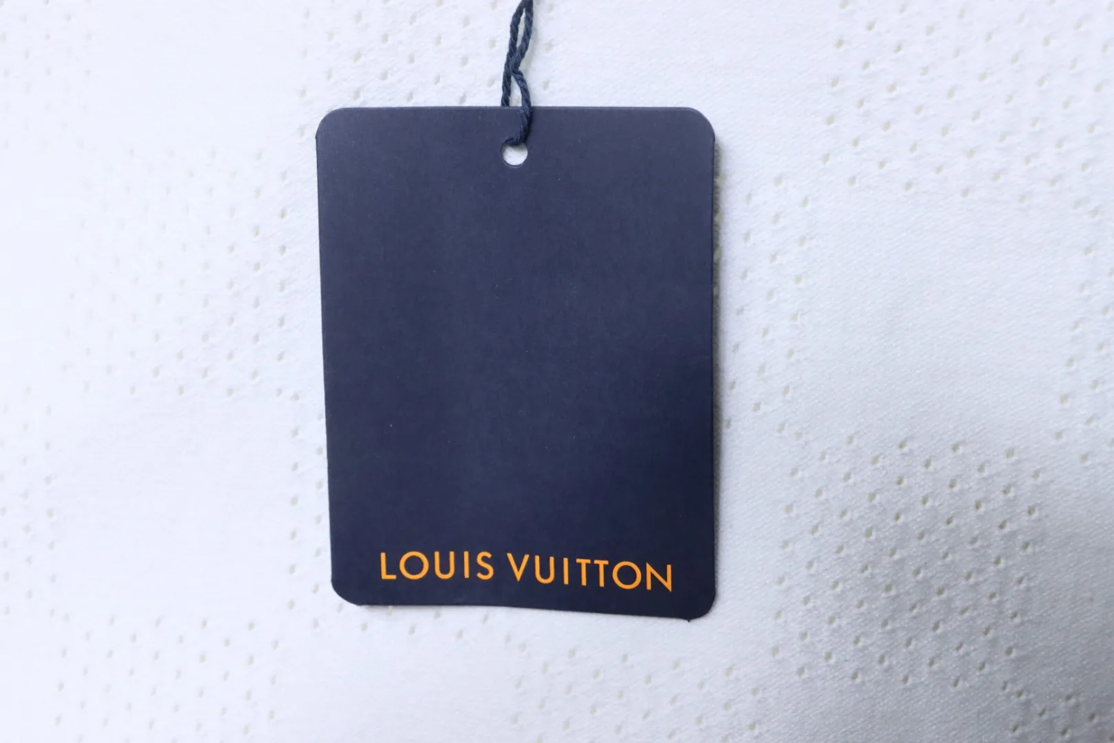 Louis Vuitton Hangtag