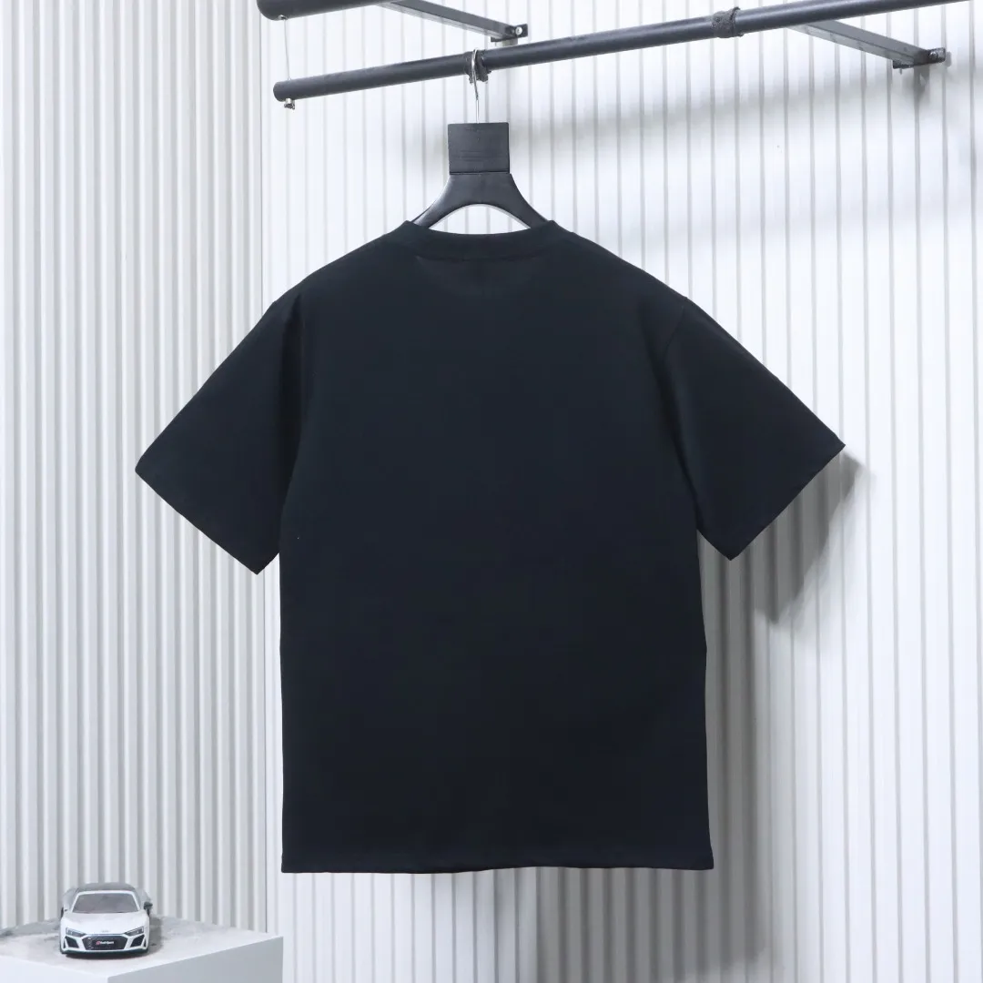 Loewe Rückansicht schwarz