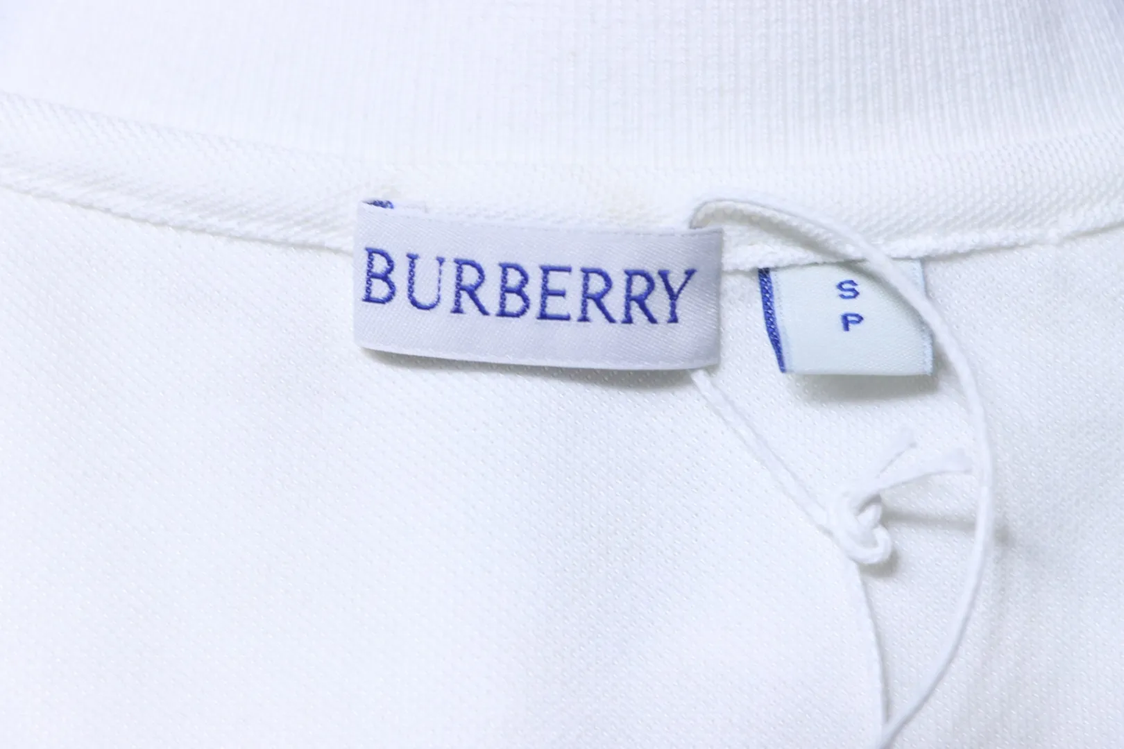 Burberry-Markenetikett