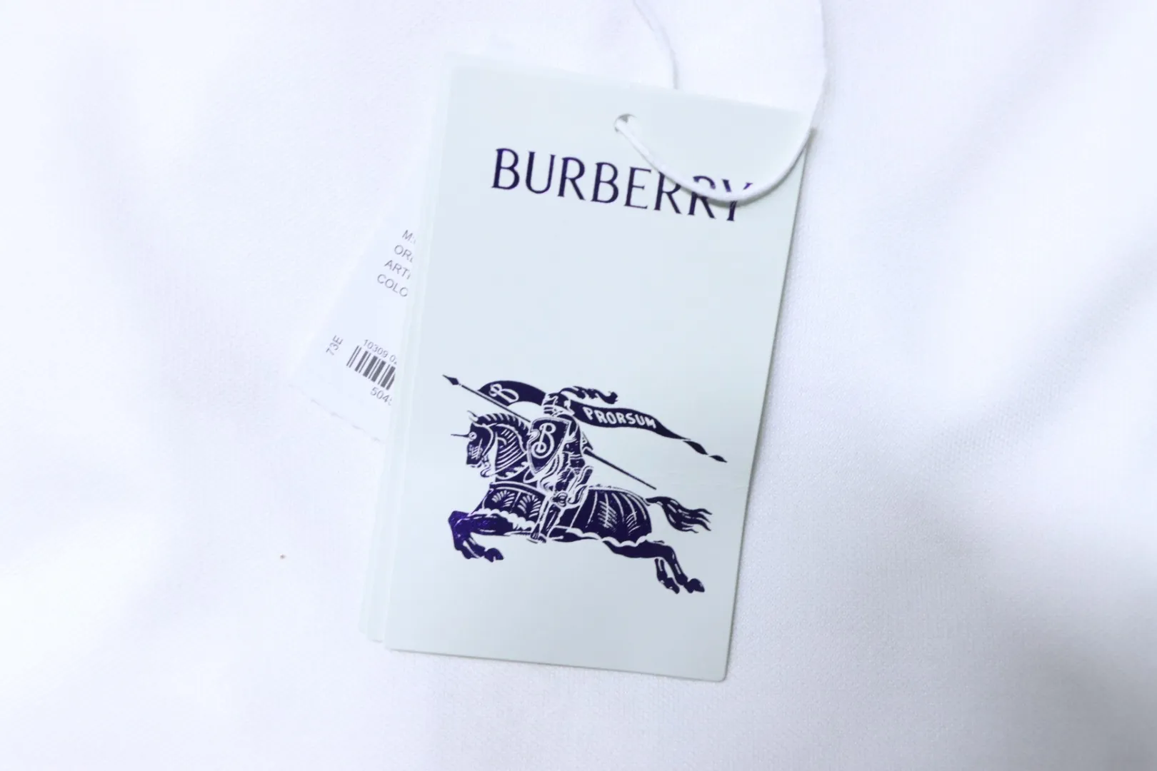 Burberry Hangtag